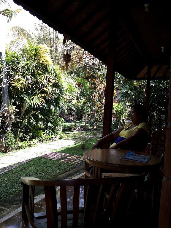 Madra Homestay Ubud Exteriör bild