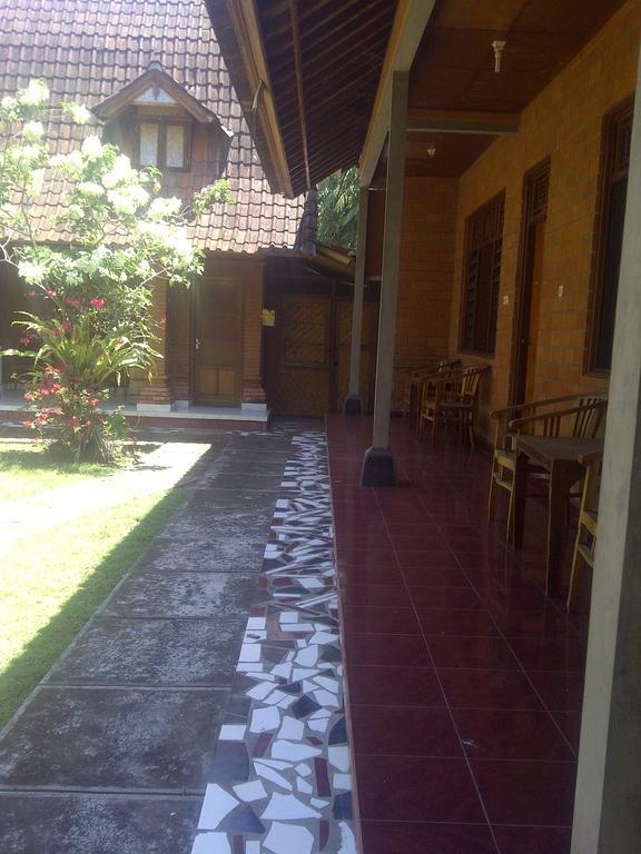 Madra Homestay Ubud Exteriör bild