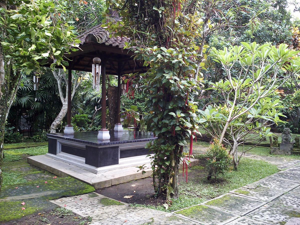 Madra Homestay Ubud Exteriör bild